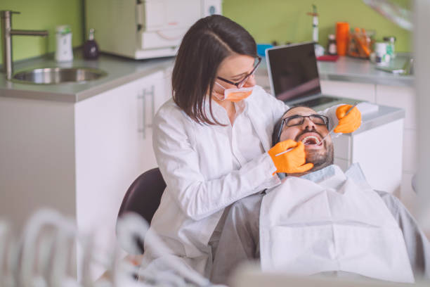 Best Dentist Open Late Near Me  in Kingston, RI